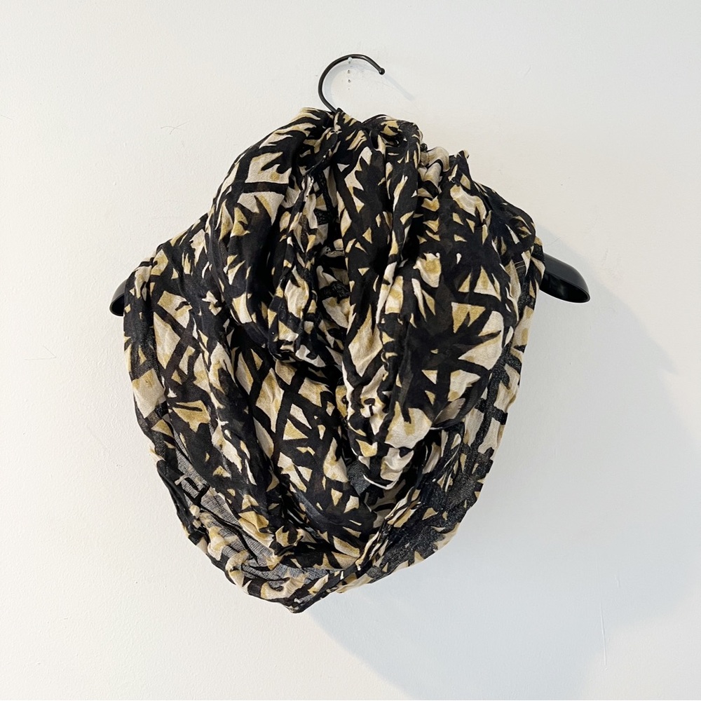 Staring at stars lightweight infinity scarf block print urban outfitters - Picture 2 of 6